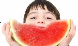 吃瓜的宝贝免费全集下载,免费全集下载，揭秘娱乐圈幕后风云